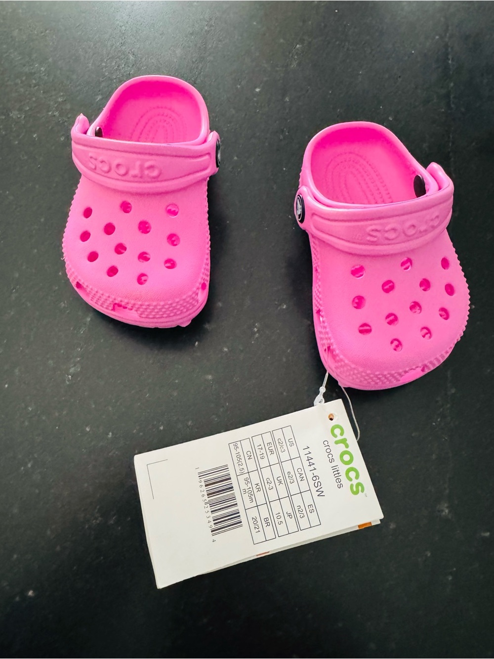 CROCS Kids Hot Pink Classic Clogs with Heel Strap - Picture 8 of 9